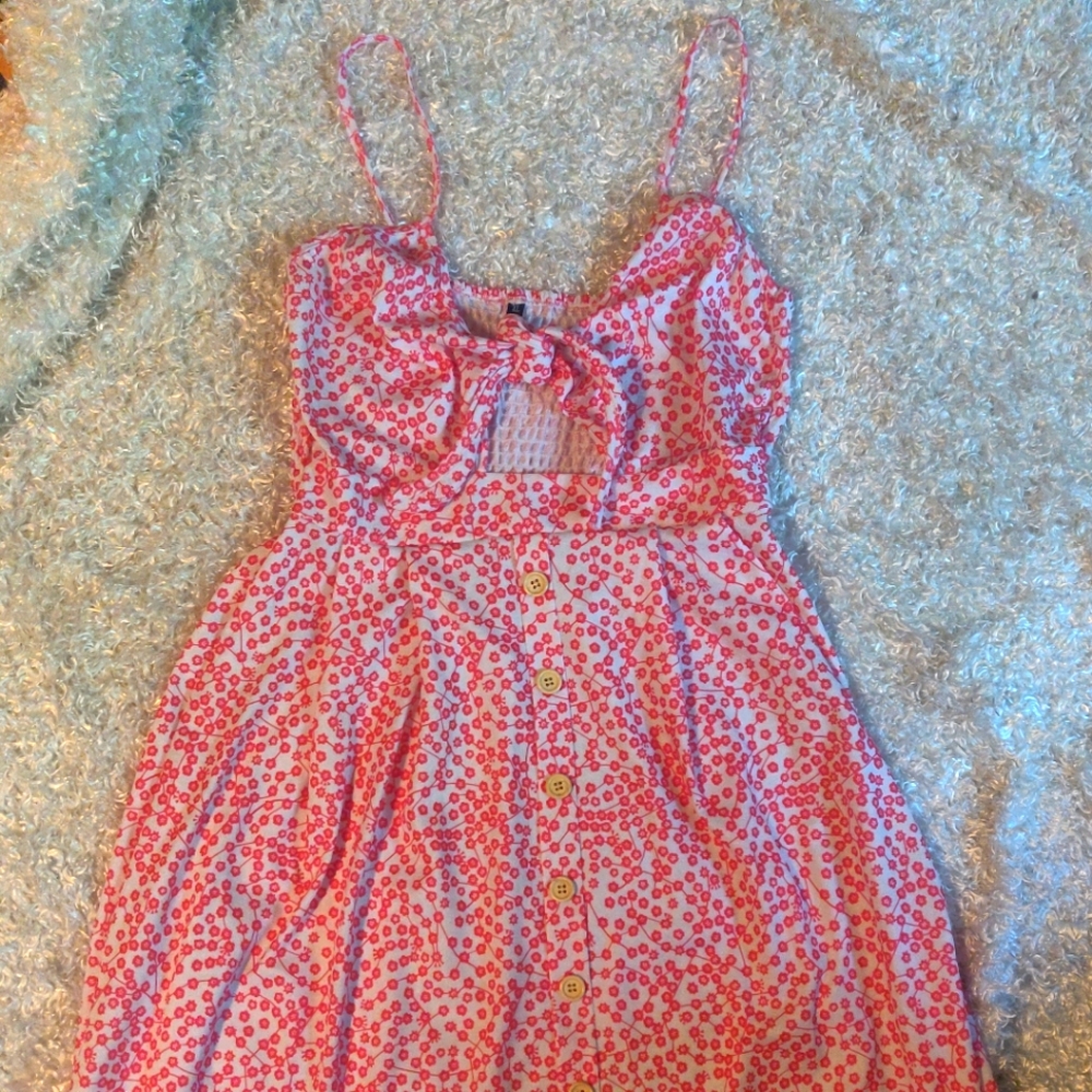 Women's Floral Sundress Coral Pink and White Cutout w Back Ruching Size XL NWOT